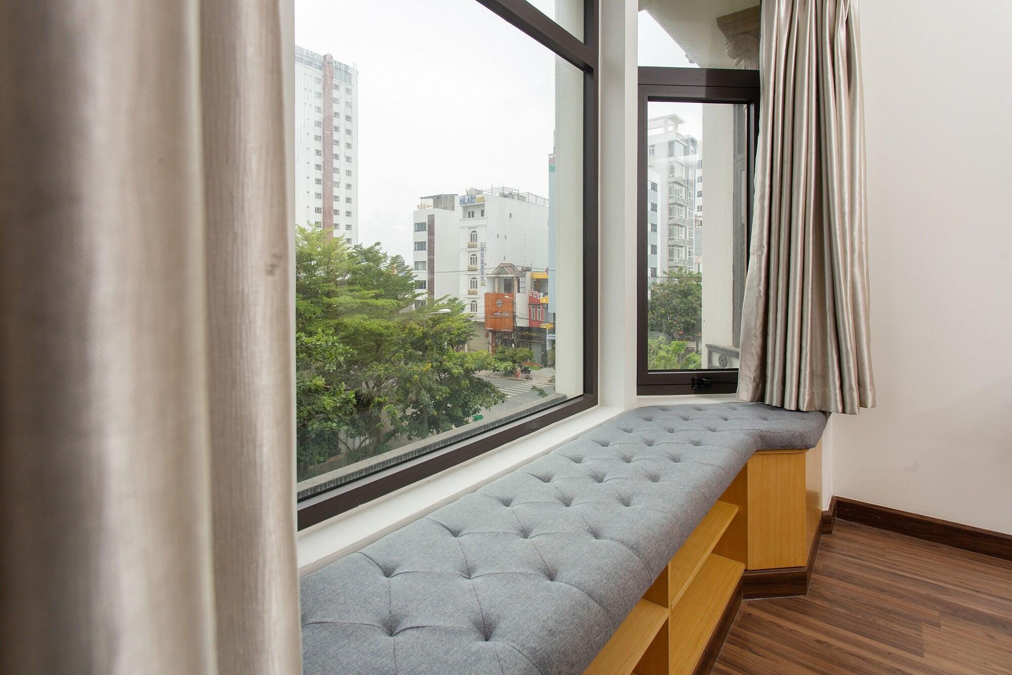 Capital O 781 Brilliant Majestic Hotel Danang Exterior photo