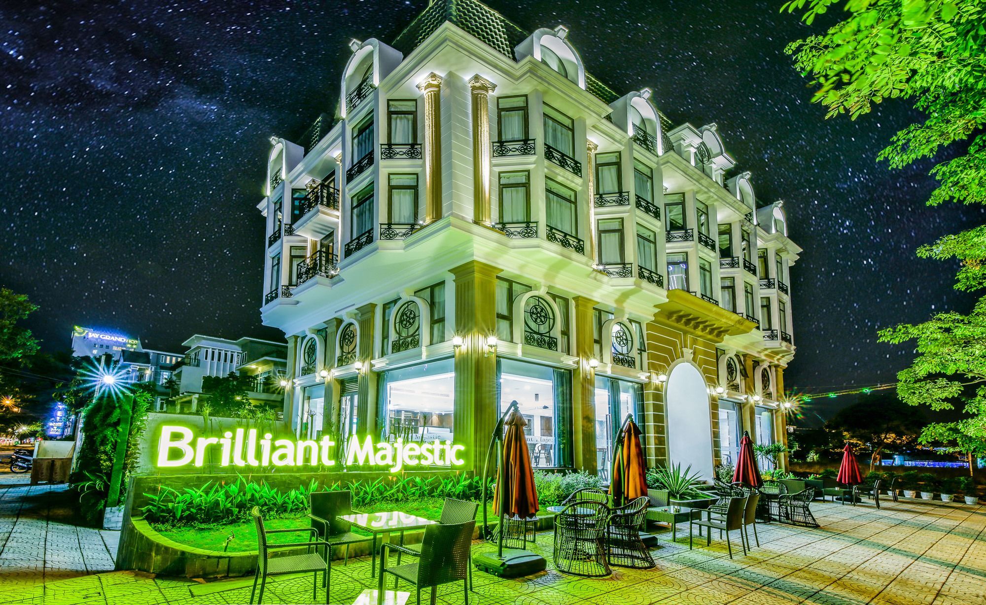 Capital O 781 Brilliant Majestic Hotel Danang Exterior photo