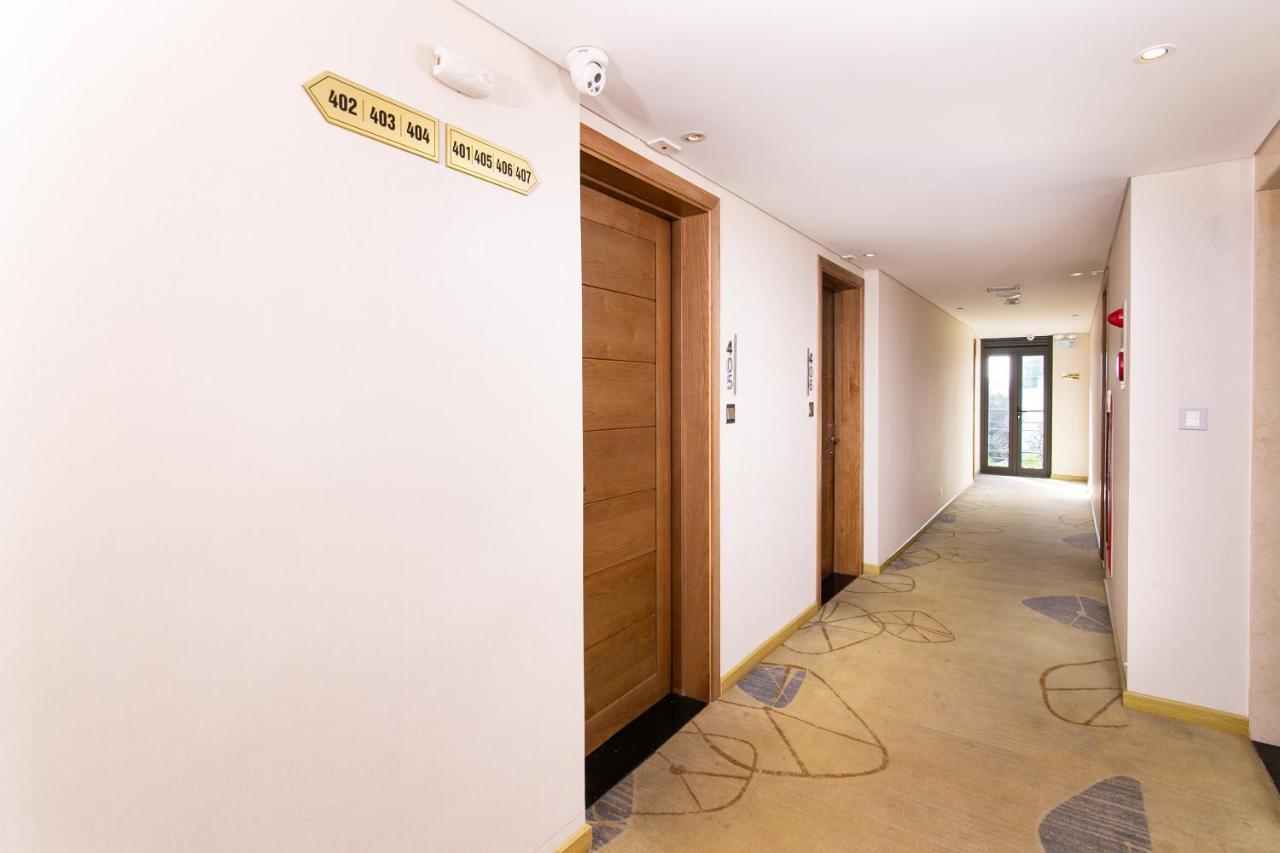 Capital O 781 Brilliant Majestic Hotel Danang Exterior photo